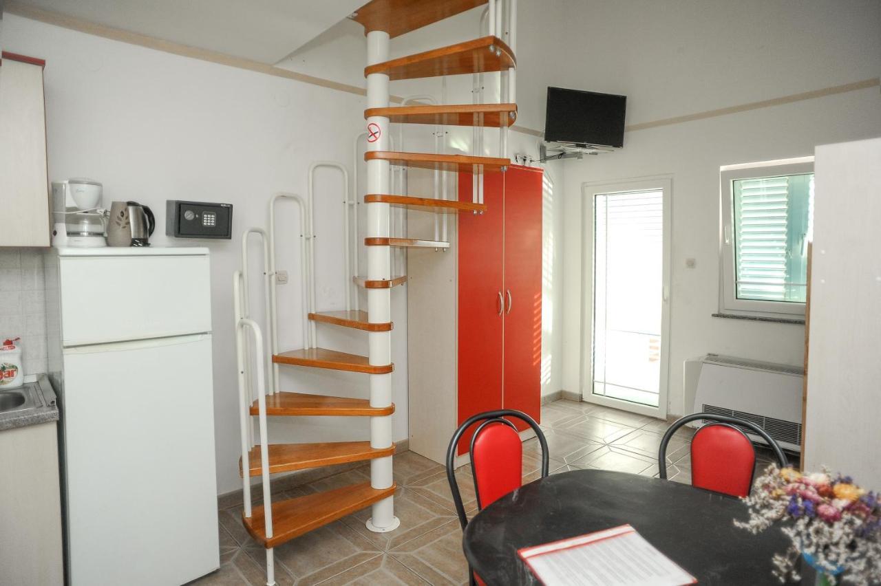 Apartmani Vila Caska Exterior foto