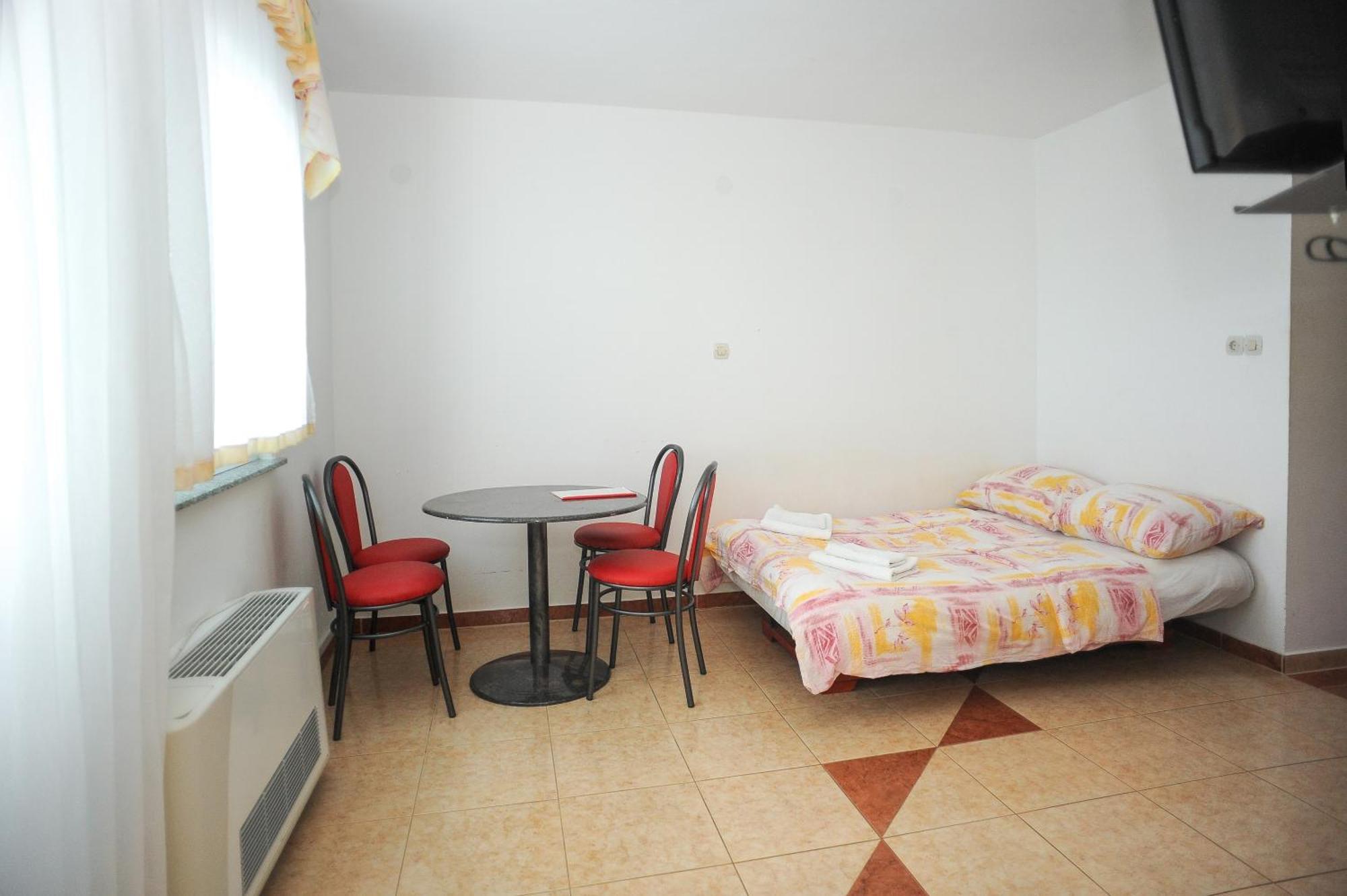 Apartmani Vila Caska Zimmer foto