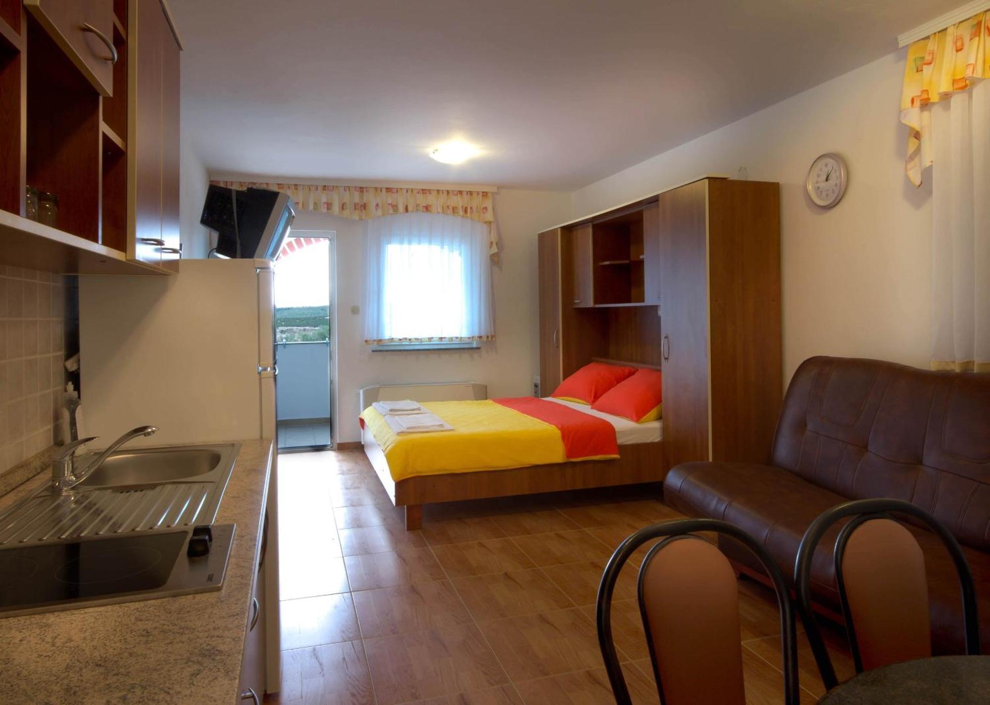 Apartmani Vila Caska Zimmer foto