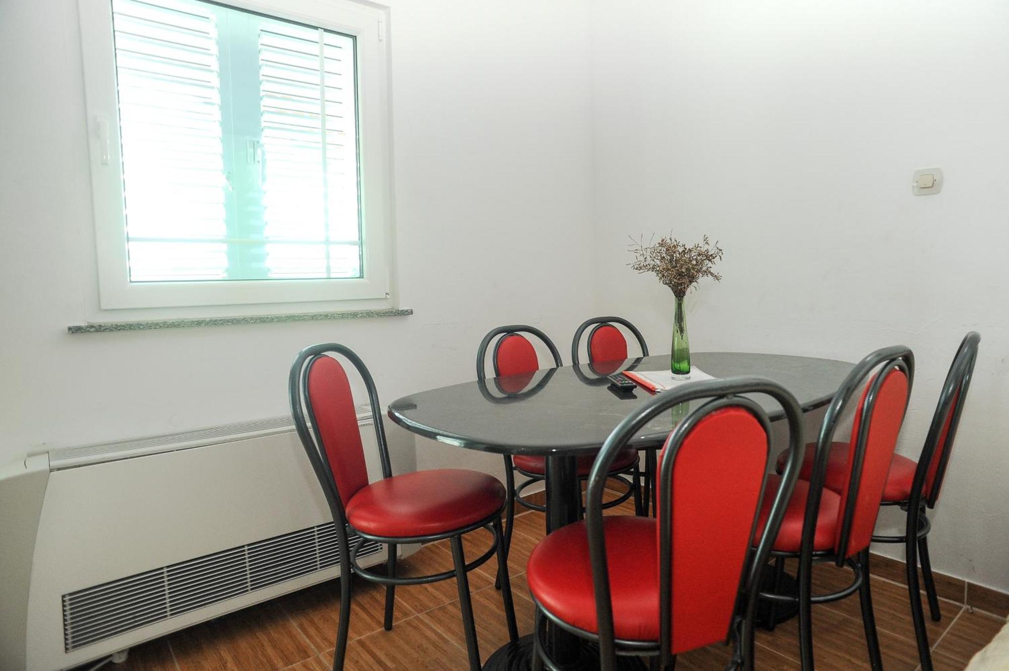 Apartmani Vila Caska Zimmer foto