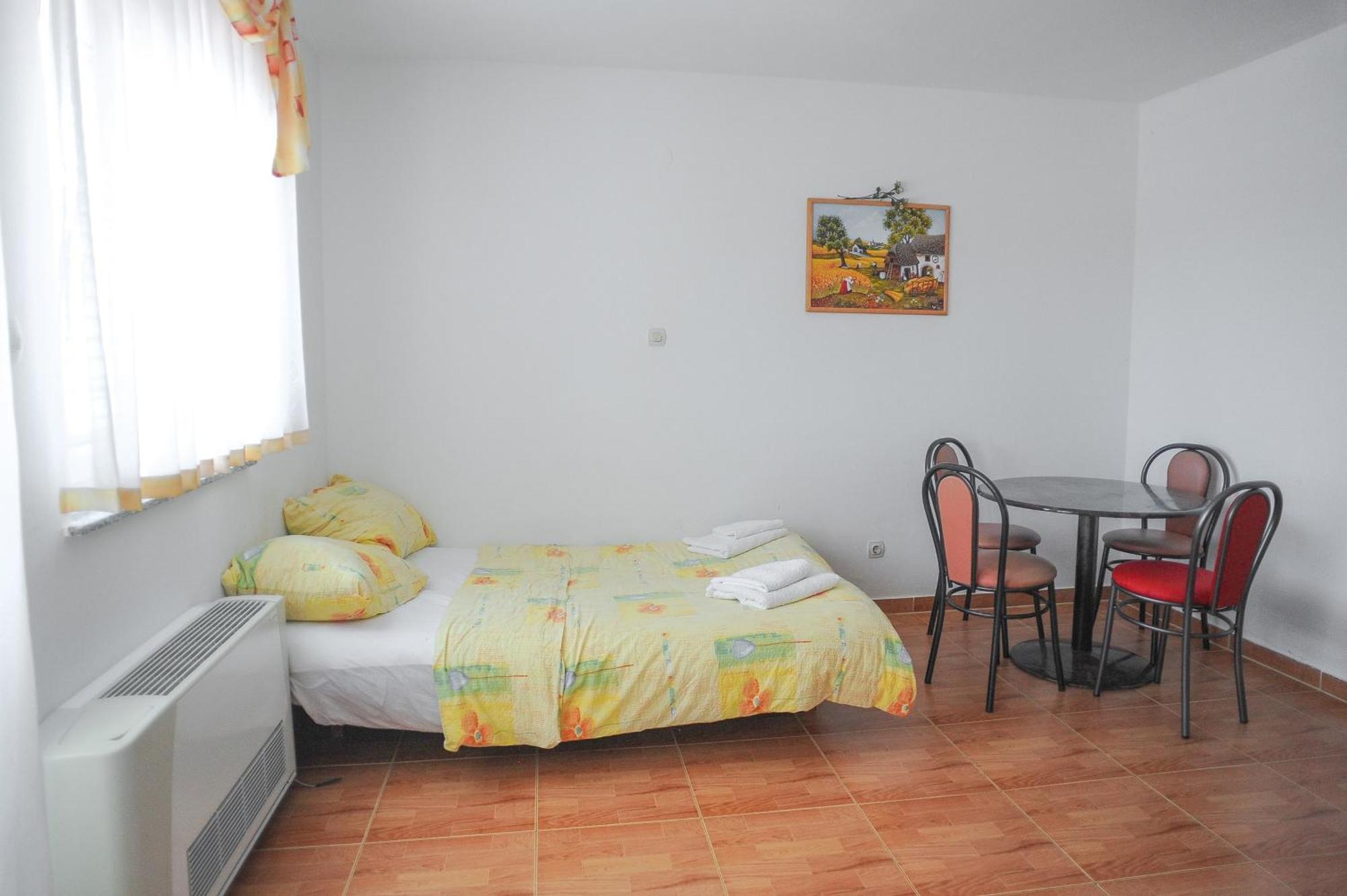 Apartmani Vila Caska Zimmer foto